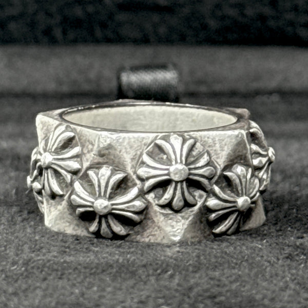 Chrome Hearts Pentagon Plus Ring