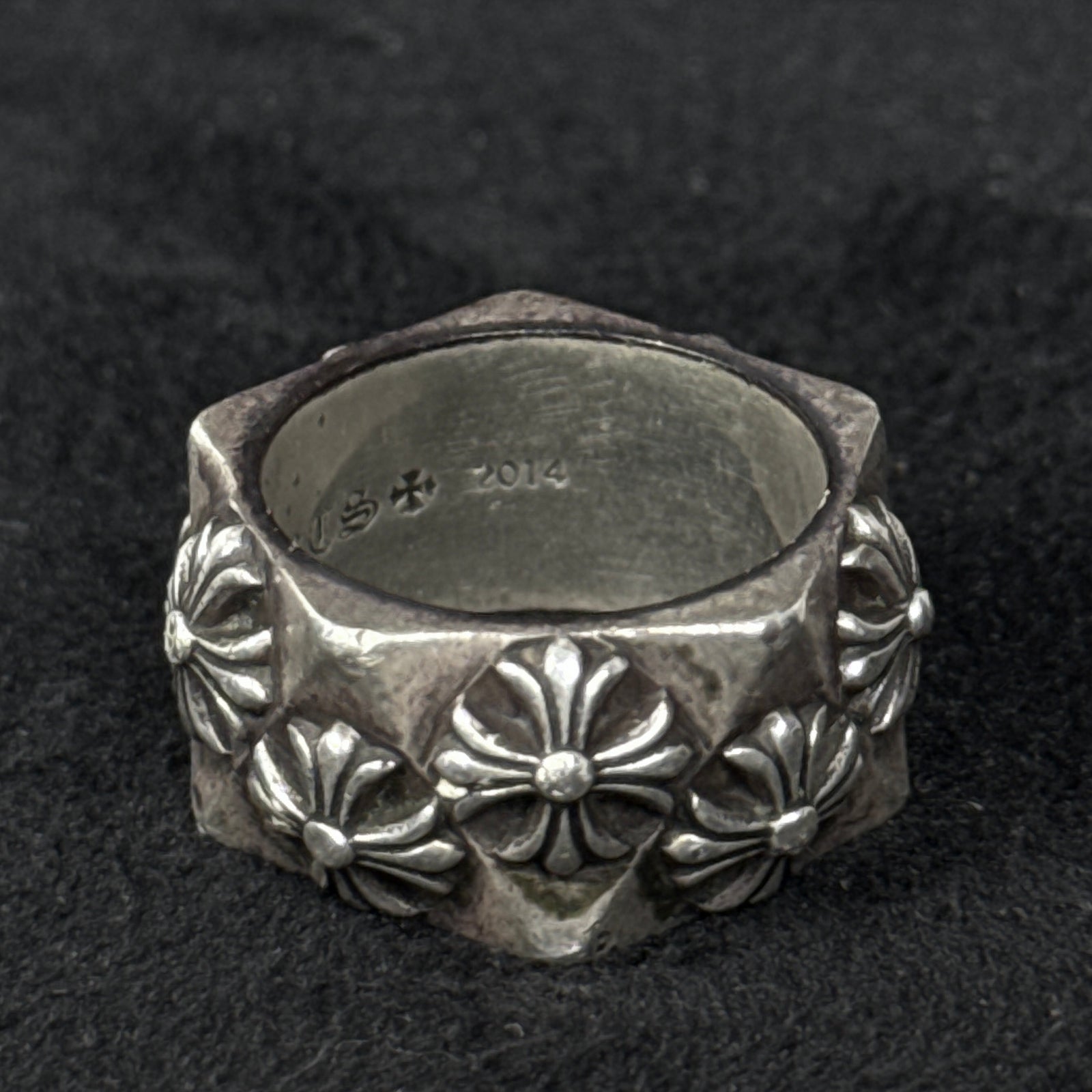 Chrome Hearts Pentagon Plus Ring