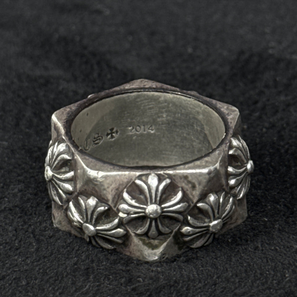 Chrome Hearts Pentagon Plus Ring