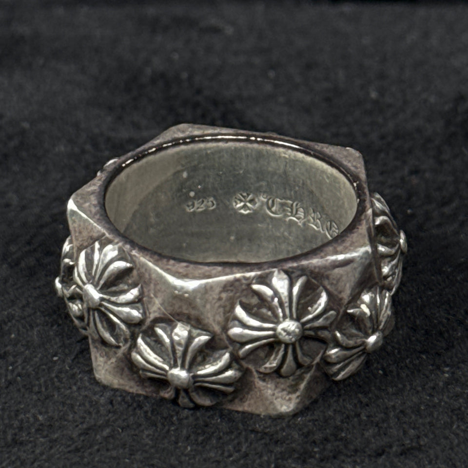 Chrome Hearts Pentagon Plus Ring