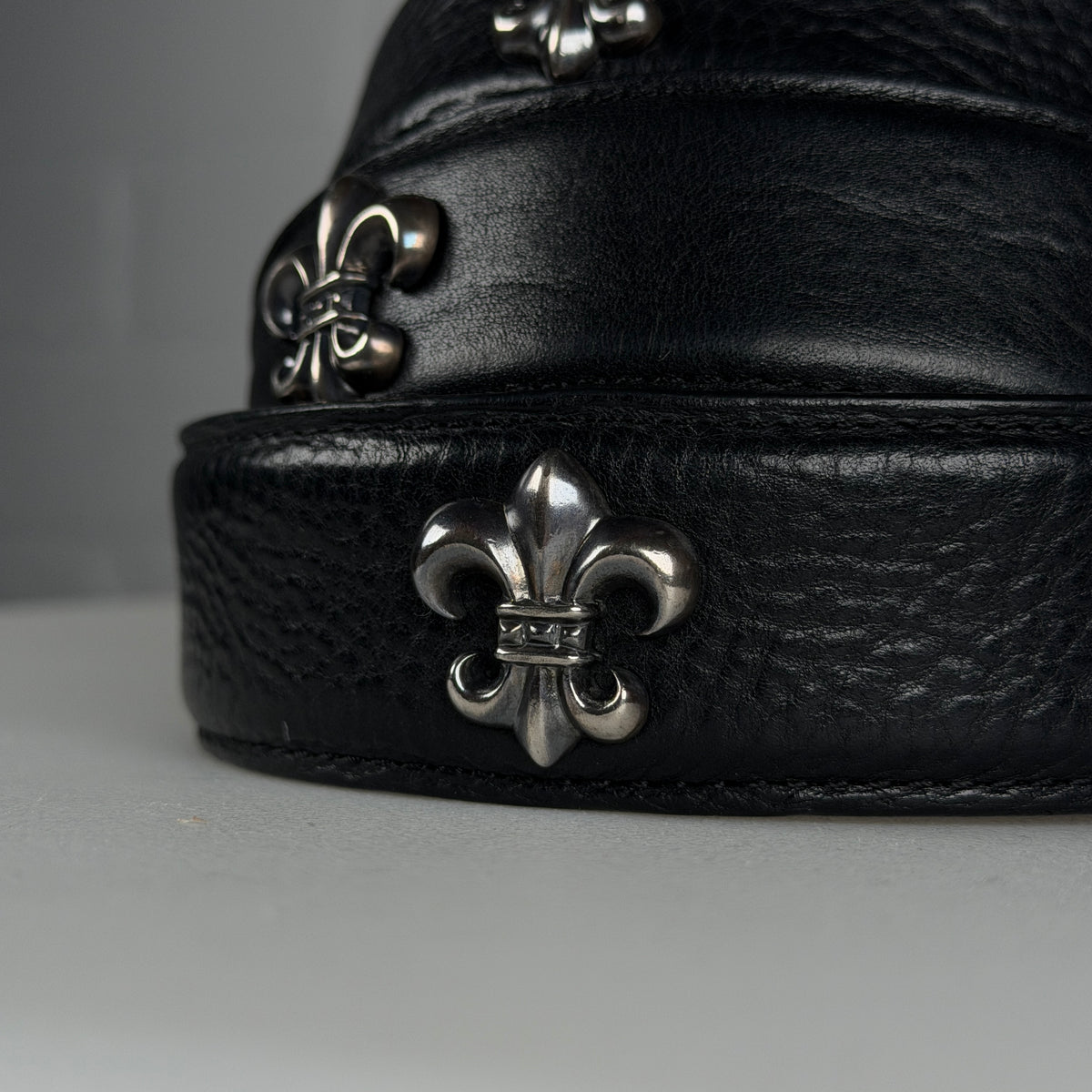 Chrome Hearts Fleur De Lis Pendant Belt Strap