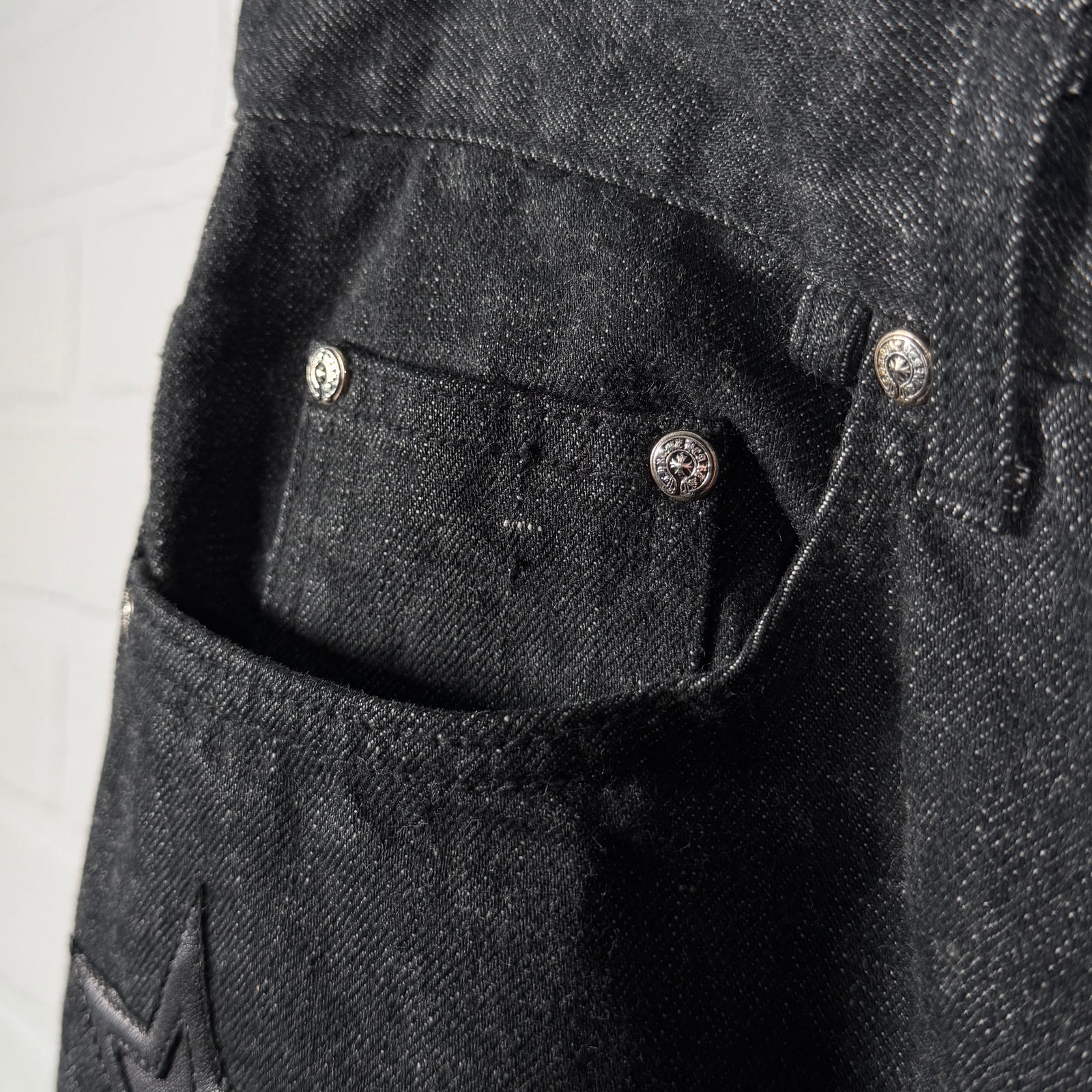 Chrome Hearts Fleur Knee Black Star Patch Jeans