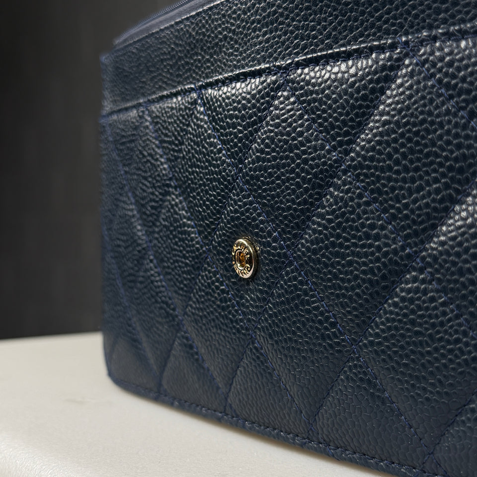 Chanel Quilted Caviar Wallet On Chain Handbag